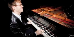 Талант из Японии: в библиотеке искусств имени Алексея Боголюбова пройдёт концерт известного пианиста